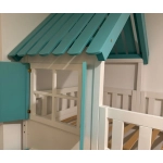 funkcjonalne łóżko ze schodami i daszkiem do małego pokoju